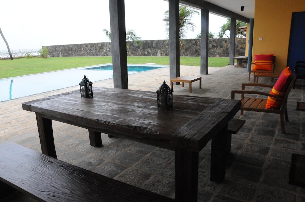 Villa Atulya At Ocean'S Edge Mirissa Exterior photo