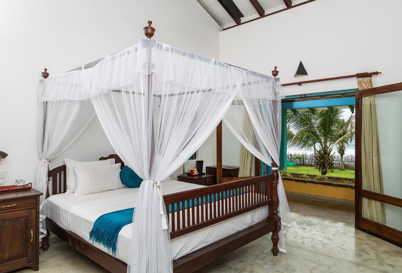 Villa Atulya At Ocean'S Edge Mirissa Exterior photo